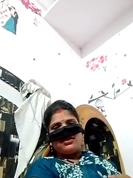 hot couple 000 online show from November 11, 1:41 pm