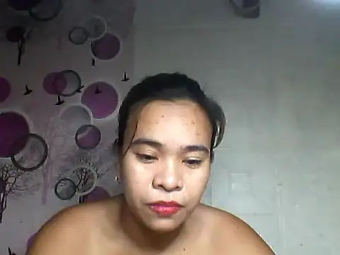 Snapshot of Honeyjean_30 chatting on November 3, 5:17 pm Honeyjean 30 online show from November 3, 5:17 pm