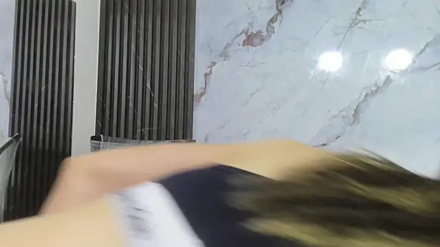 HannMachinne online show from November 7, 8:14 pm