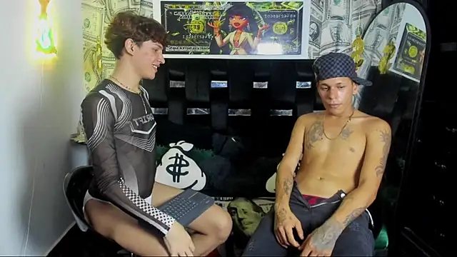 Magic Duo online show from October 30, 1:23 pm