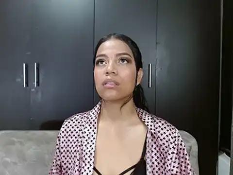 NandyKiss online show from November 23, 10:17 am