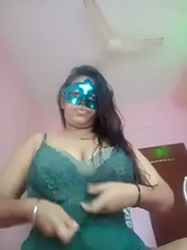 Yui-Ch1 online show from November 17, 5:30 am