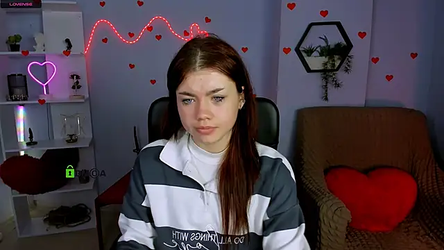 isabel wave online show from March 18, 9:36 am