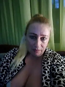 Esenia505 online show from November 5, 8:47 pm