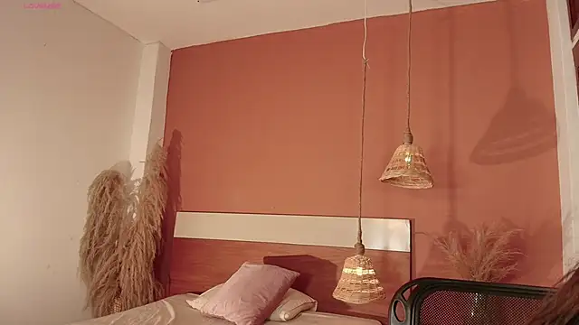 Ebonyswet  online show from December 19, 7:39 pm