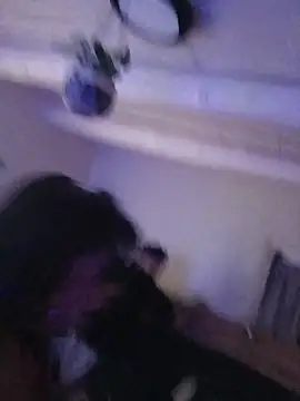 MZThang2Kute online show from November 26, 4:24 am