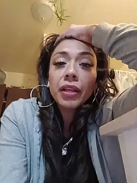 MZThang2Kute online show from November 27, 4:26 am