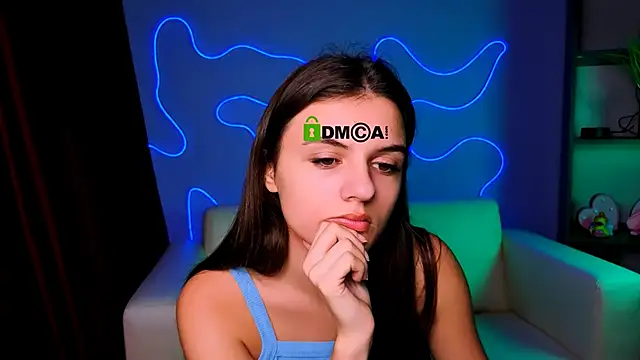 lisa dark  online show from December 2, 2:19 pm