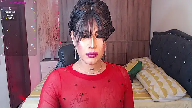 melani ferraraa  online show from December 20, 3:43 am