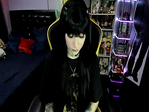 Yummy dark online show from October 30, 6:05 am