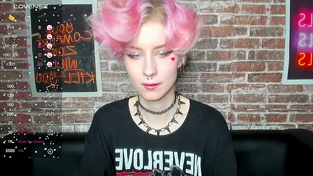 Angel Julles online show from January 31, 7:11 pm