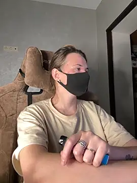 ZlatoslavaLo online show from November 21, 7:10 am