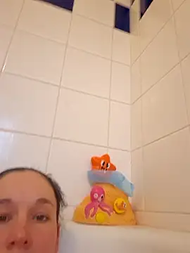 Girlysensuelle online show from November 24, 9:33 am