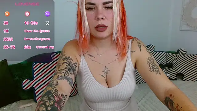 lada love online show from November 19, 4:40 pm