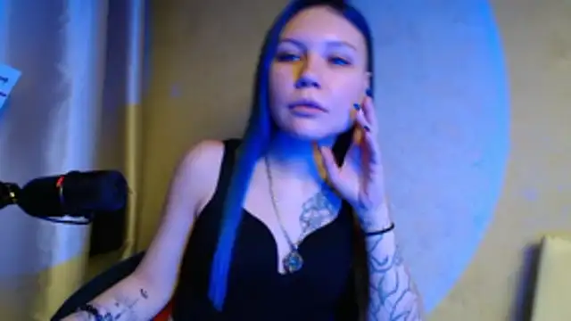 FatalFlirt online show from November 1, 7:40 pm