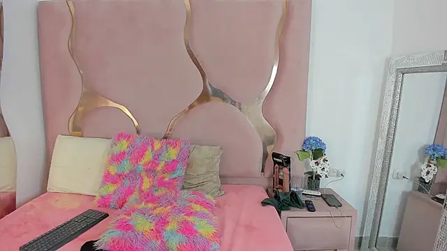 xayaht online show from November 16, 9:04 pm