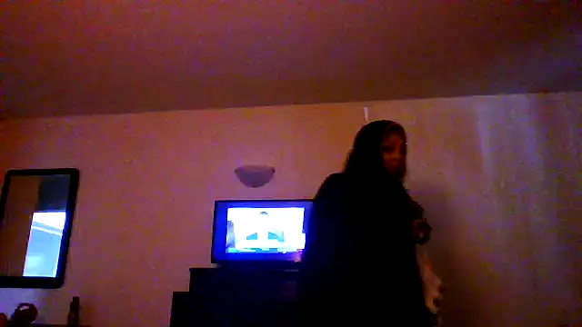 Juicyapplecandy online show from March 26, 1:46 pm