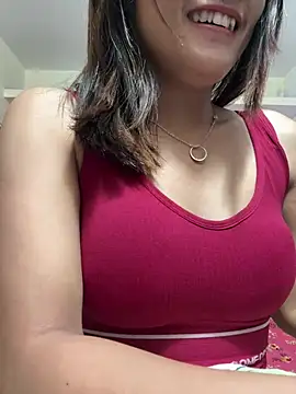 maira 33 online show from July 21, 3:57 pm