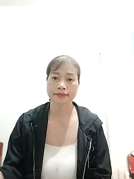 Kiuwi-omao online show from November 14, 8:25 am