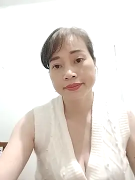 Kiuwi-omao online show from November 13, 4:11 am