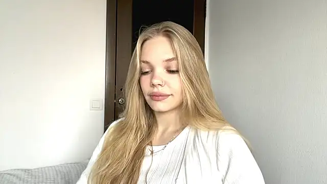 SweetAmelia69 online show from November 26, 5:52 am