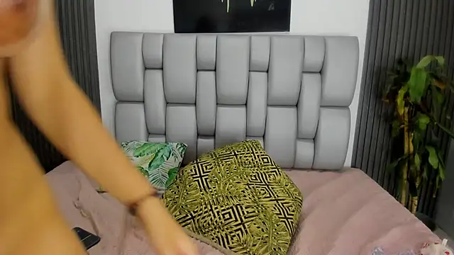 angeline bleak online show from November 20, 12:39 pm