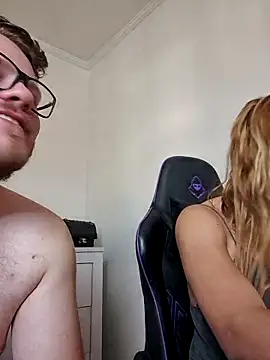 Purple Mario online show from November 28, 5:49 pm