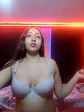 naughtygoddesss  online show from February 12, 5:09 am