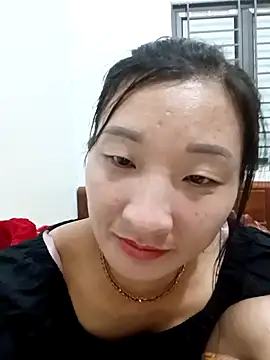 wees-lind online show from November 15, 1:56 pm