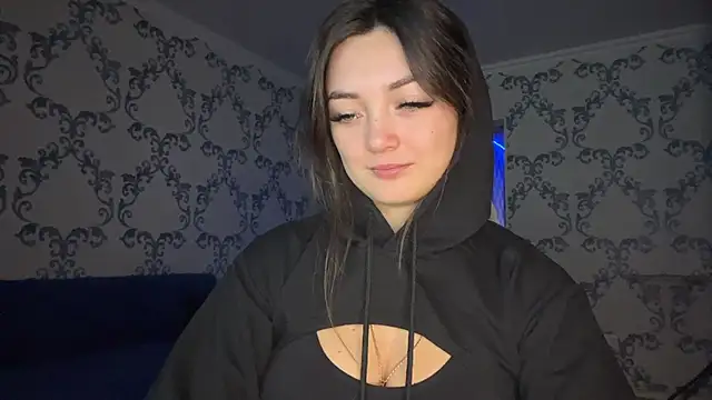 TwotyBright online show from February 7, 6:17 am