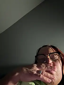 Angel-LinaX online show from December 21, 11:30 pm