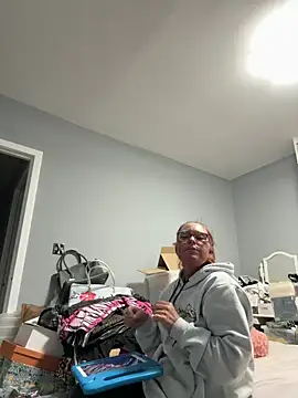 Angel-LinaX online show from March 2, 7:09 pm