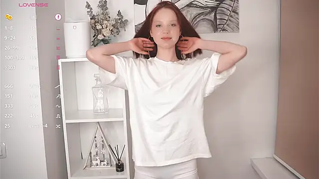 MaisieStarlight online show from February 9, 5:37 pm