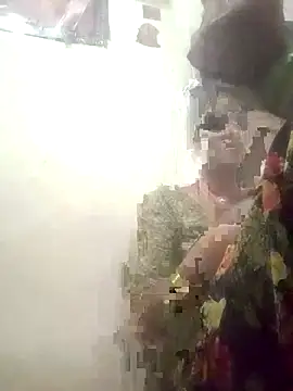 Jooli cuty online show from November 13, 4:28 pm