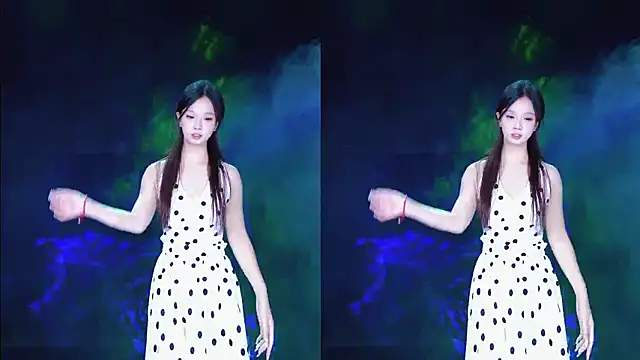 Amazing-001 online show from December 13, 7:53 pm