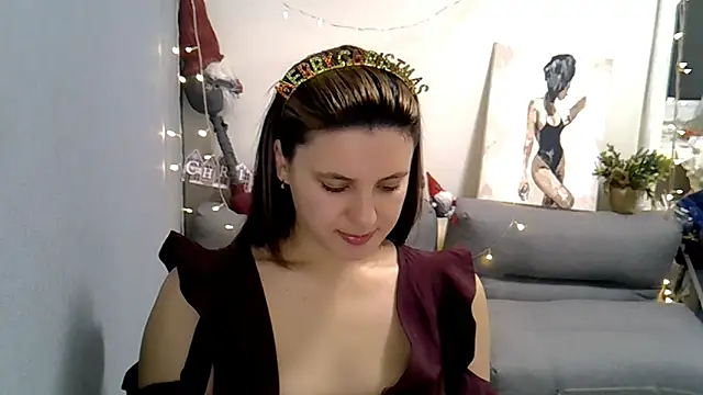 KiraHoney online show from December 20, 10:47 pm