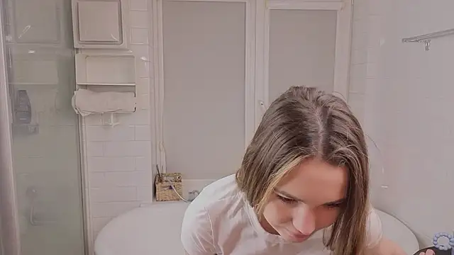 LeenaPuita online show from February 18, 5:23 pm