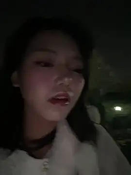 99EE-yy online show from December 15, 10:53 am