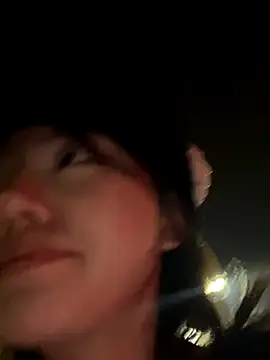 99EE-yy online show from November 23, 5:25 pm