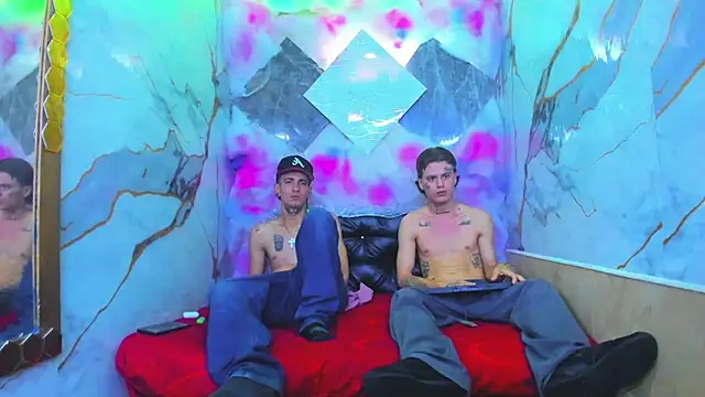 Kevinperlas online show from November 17, 8:31 pm