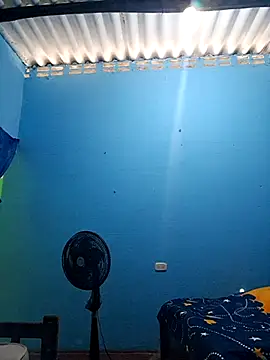 lapicarona18 online show from November 13, 1:10 pm