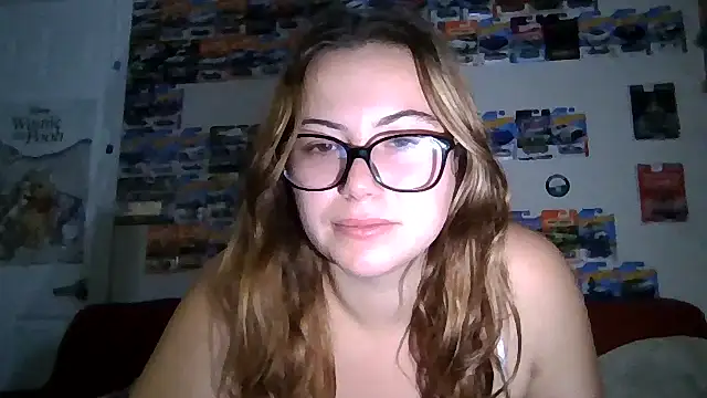 FreakyDreama online show from November 5, 12:05 am