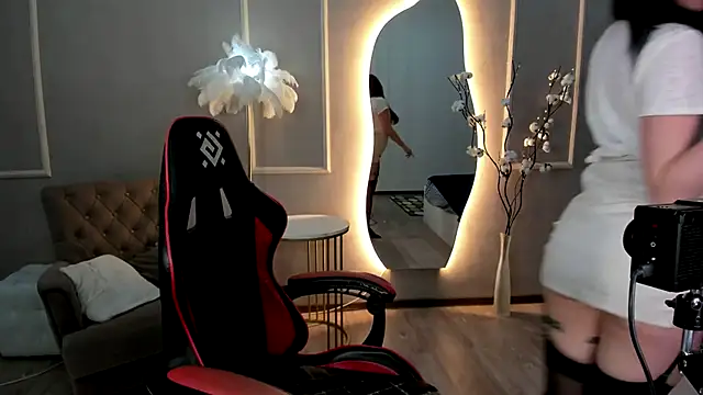 Hanako Rey online show from November 10, 1:06 pm