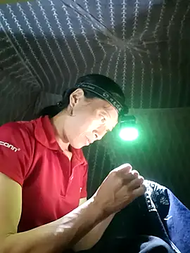 oanh-oanhbay online show from November 8, 2:33 pm