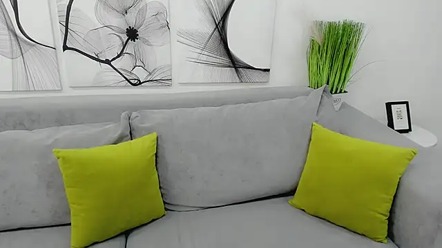 DianaHeath online show from March 29, 12:09 am