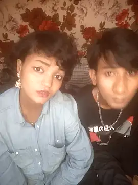 Freakingromance online show from February 1, 7:45 pm