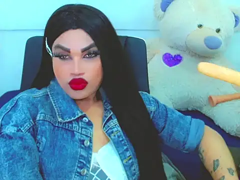 NharaBigCock online show from March 20, 7:30 pm