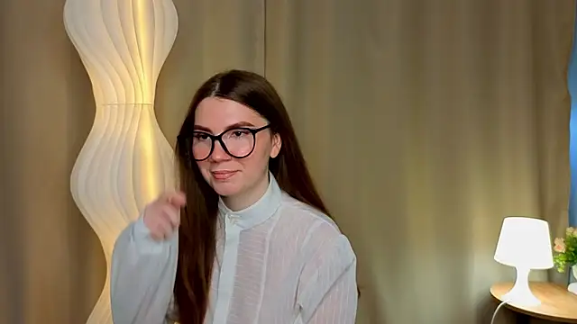 MelitaMoote online show from November 26, 6:58 am