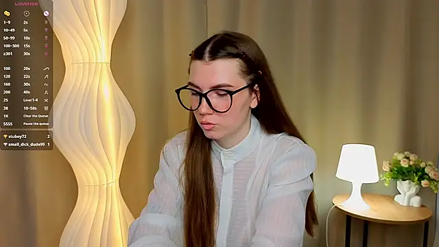 MelitaMoote online show from November 27, 7:00 am