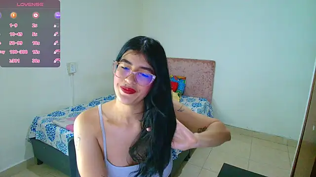 Kassandra 0304 online show from April 21, 12:23 pm